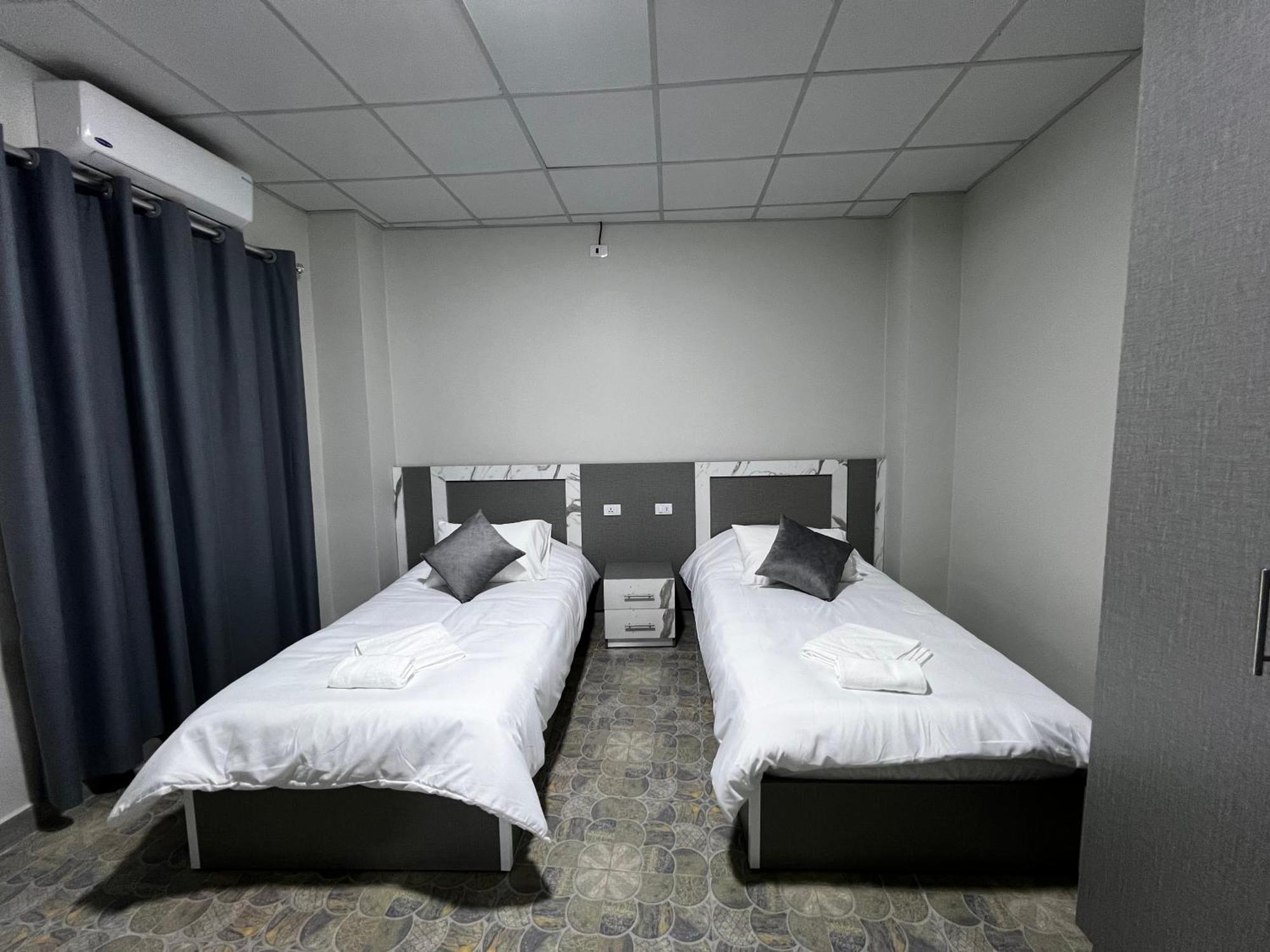 Downtown Inn Madaba Kültér fotó