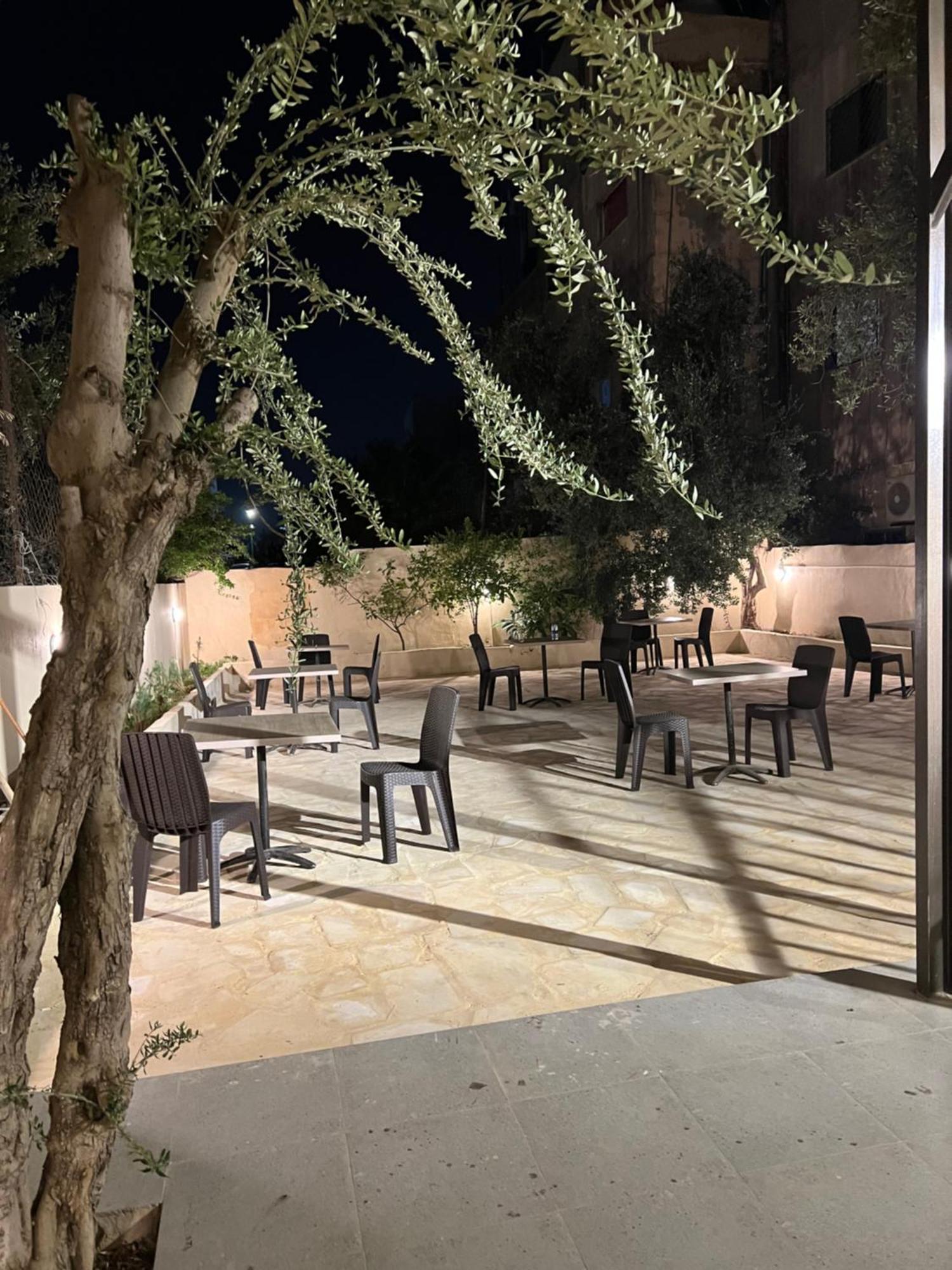 Downtown Inn Madaba Kültér fotó
